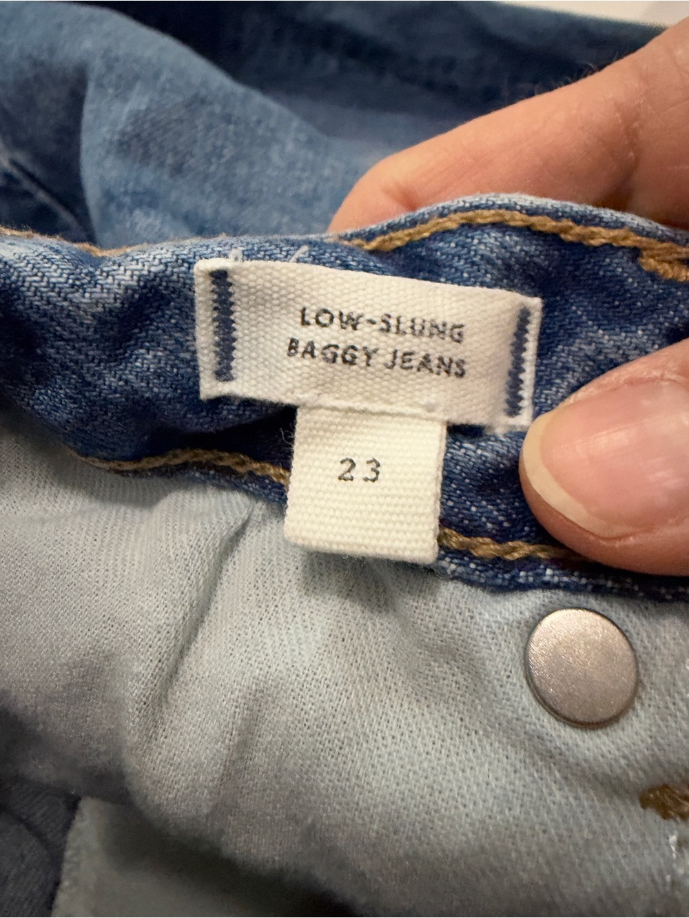 Madewell Low Slung Baggy Jeans Robertson Wash size 23 EUC - Picture 11 of 13